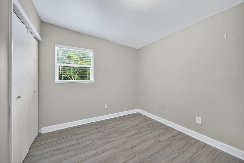 Photo 19 of 1023 De Paul Dr, Jacksonville, FL 32218, photographed by Megapixeler