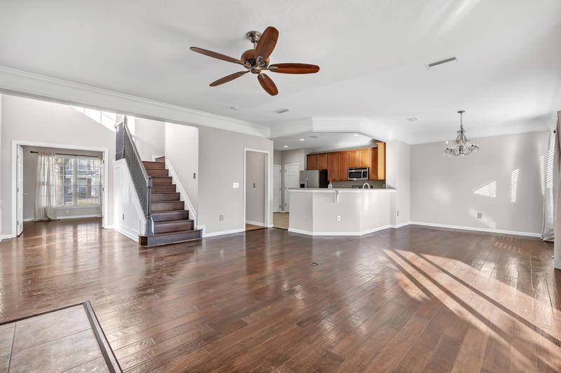 Photo 7 of 11000 Castlemain Cir E, Jacksonville, FL 32256, photographed by Megapixeler