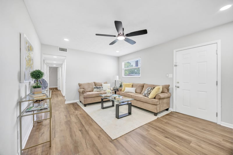 Photo 5 of 2227 Burpee Dr, Jacksonville, FL 32210, photographed by Megapixeler