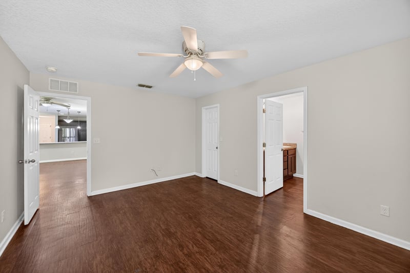 Primary Bedroom 4 at 3029 Bessent Rd, Jacksonville, FL 32218