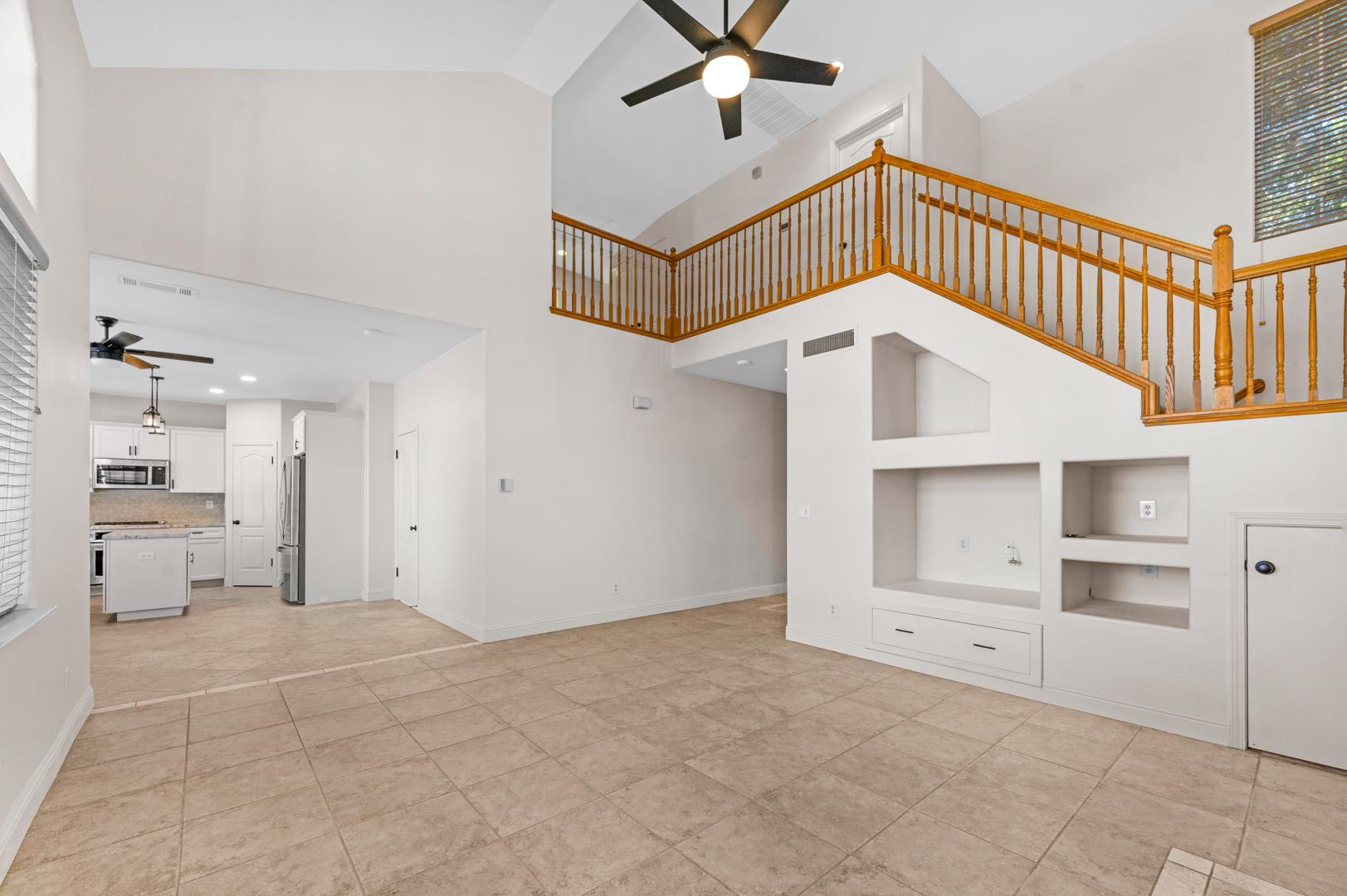 1922 Backowski Ave, photo 15