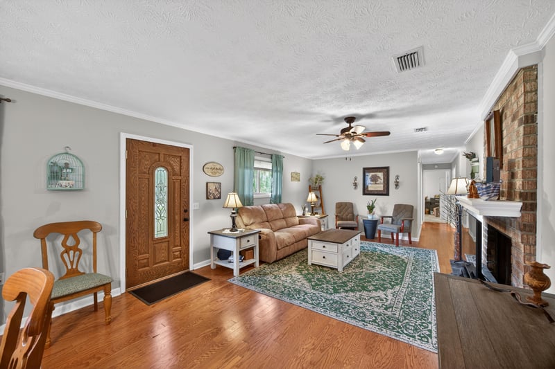 Photo 10 of 580 Arthur Moore Dr, Green Cove Springs, FL 32043, photographed by Megapixeler