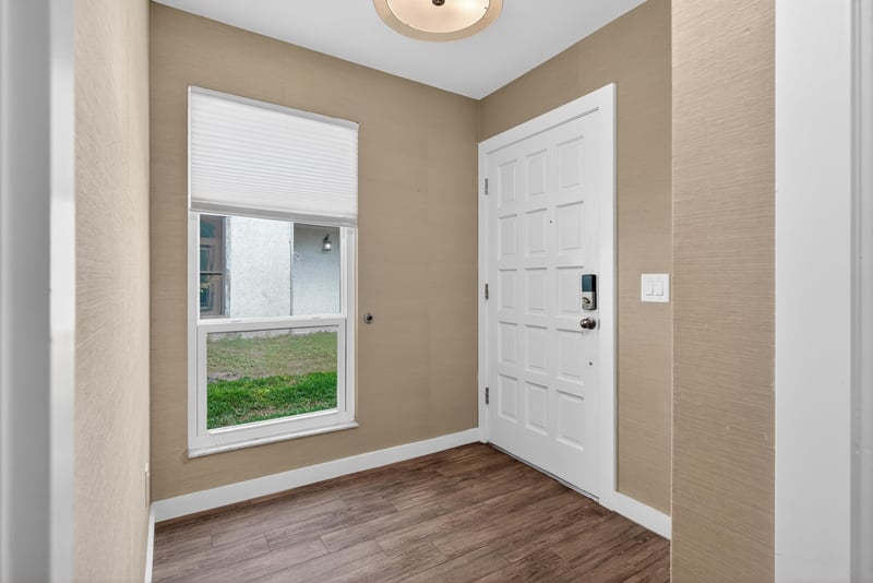 Photo 6 of 8137 Village Gate Ct, Jacksonville, FL 32217, photographed by Megapixeler