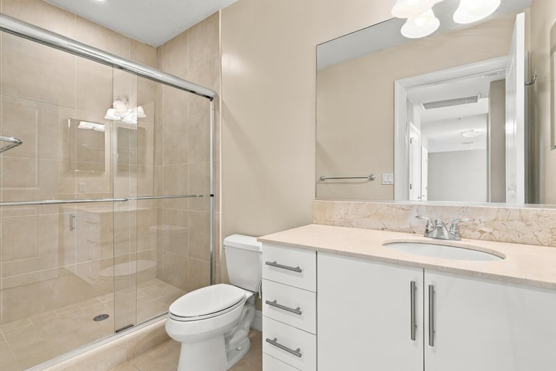 Bathroom vanity and mirror detail, photographed by Megapixeler on Riverplace Blvd, Jacksonville