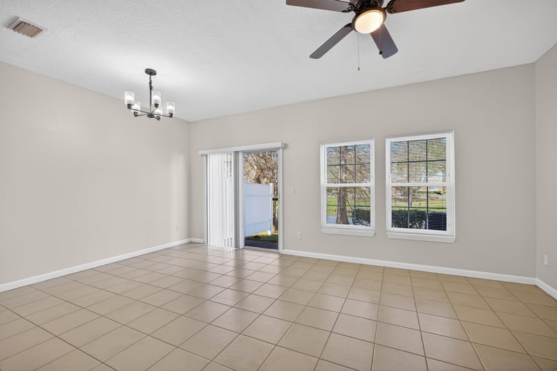 Photo 3 of 1509 Biscayne Bay Dr, Jacksonville, FL 32218, photographed by Megapixeler