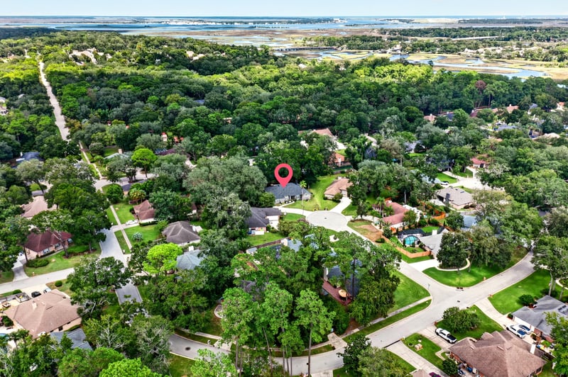 Aerial view of the tree-lined neighborhood in Jacksonville, FL