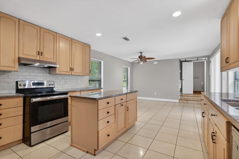 Photo 30 of 2411 Halperns Way, Middleburg, FL 32068, photographed by Megapixeler