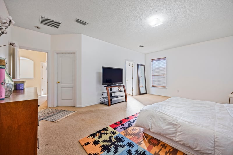 Photo 7 of 12418 Tropic Dr, Jacksonville, FL 32225, photographed by Megapixeler