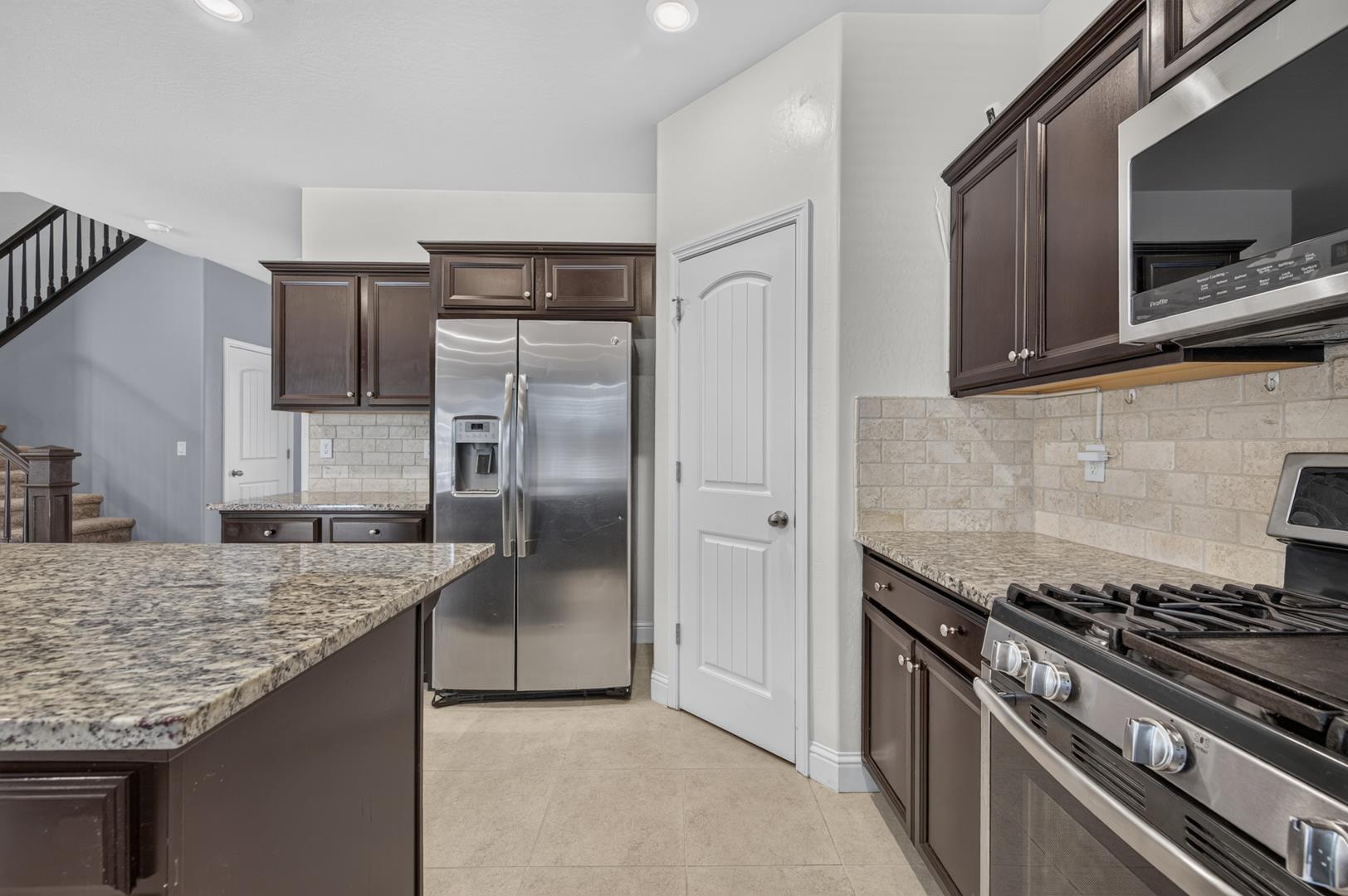 2148 La Canada Ave, photo 36
