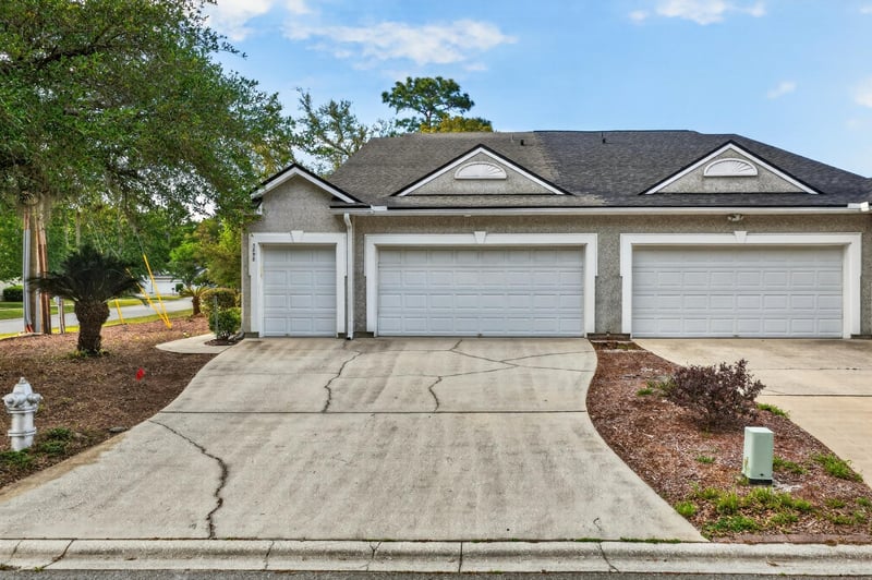 Photo 6 of 3898 Green View Terrace, Middleburg, FL 32068, photographed by Megapixeler
