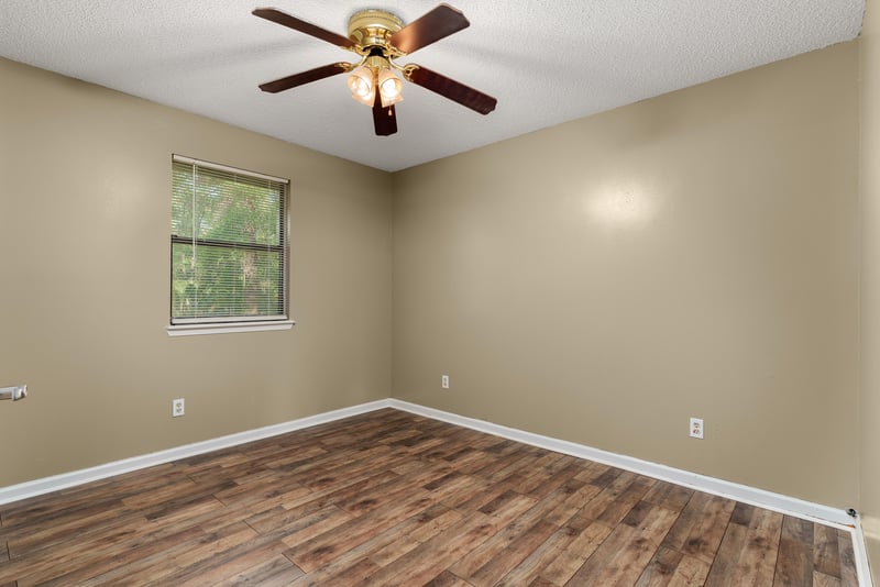 Photo 26 of 6092 Taylor Rd, Jacksonville, FL 32234, photographed by Megapixeler