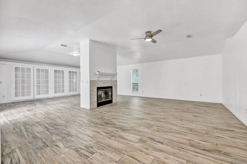 Photo 17 of 462 Jax Estates Dr S, Jacksonville, FL 32218, photographed by Megapixeler
