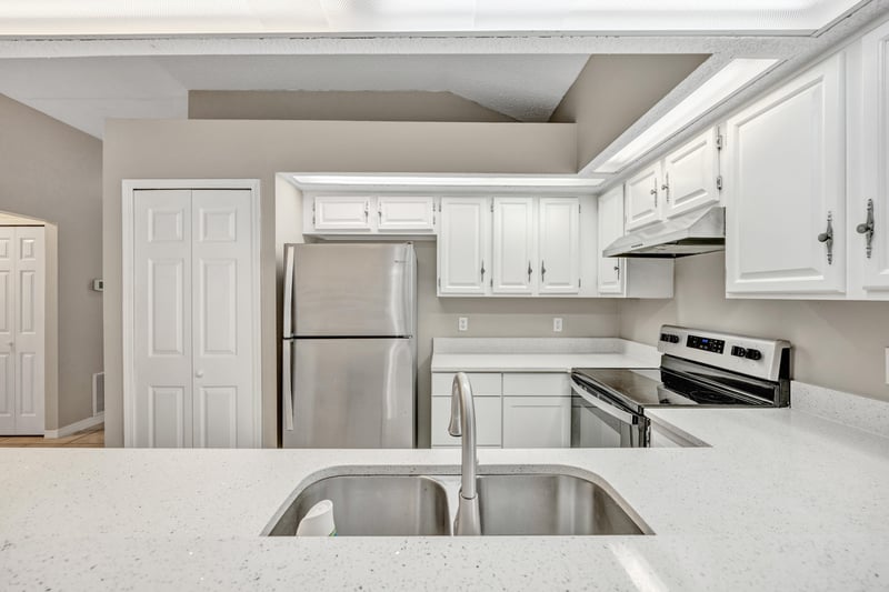 Photo 14 of 7776 Mactavish Way S, Jacksonville, FL 32244, photographed by Megapixeler