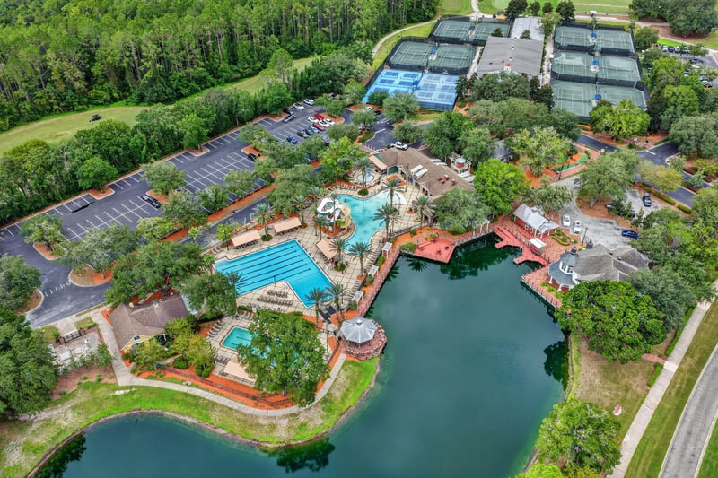 Aerial view of pool complex and waterway in Oakleaf Plantation