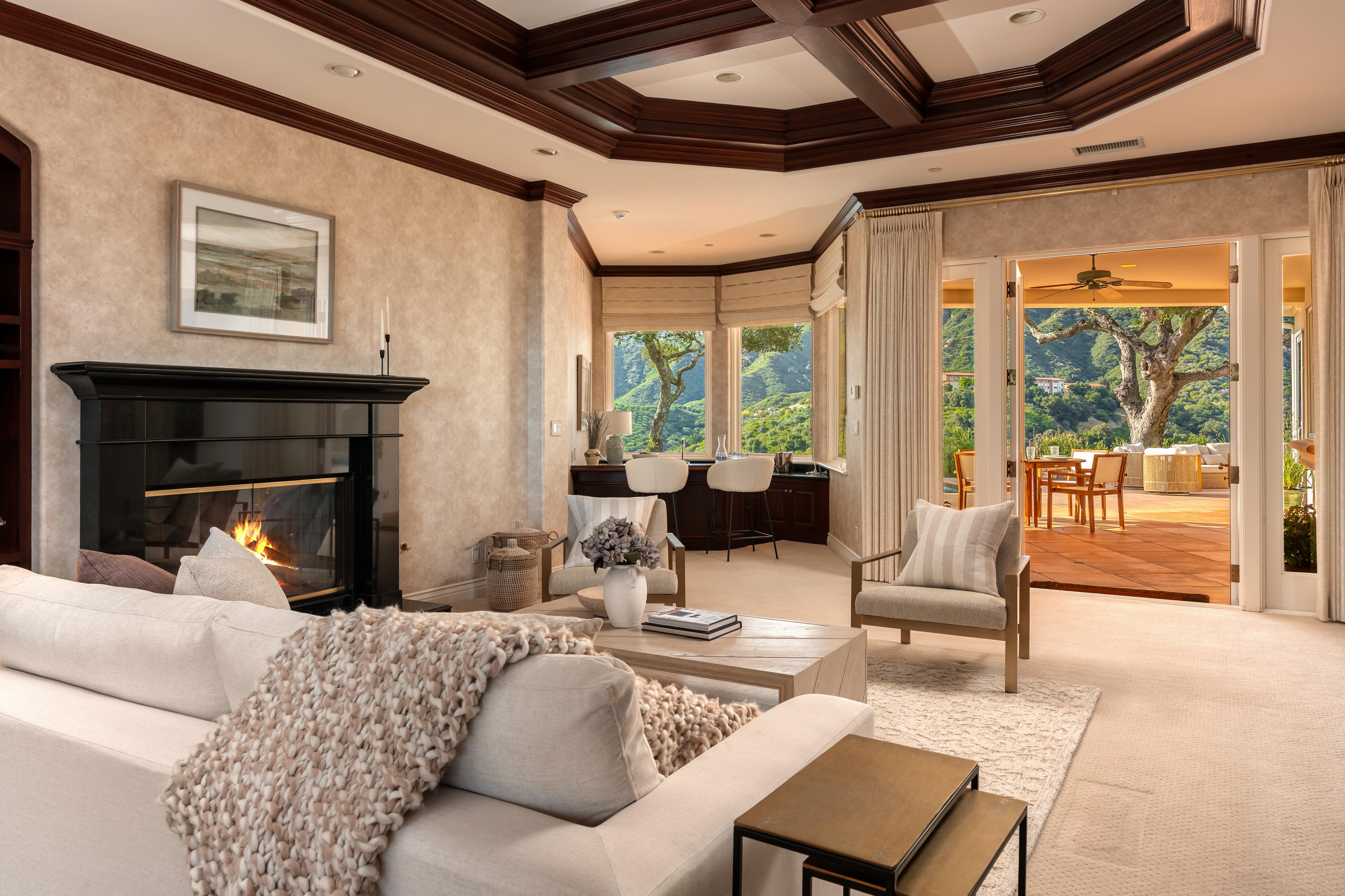 Matterport virtual tour of 5,000 sq ft residence at 450 El Cielito Rd, Santa Barbara — real estate photography Matterport 3D walkthrough capturing open-plan living spaces with views toward the Montecito foothills. Our team captured still photography, aerial drone photography, twilight photography, a Matterport virtual tour, a 2D floor plan, and a custom property website from afternoon through twilight.