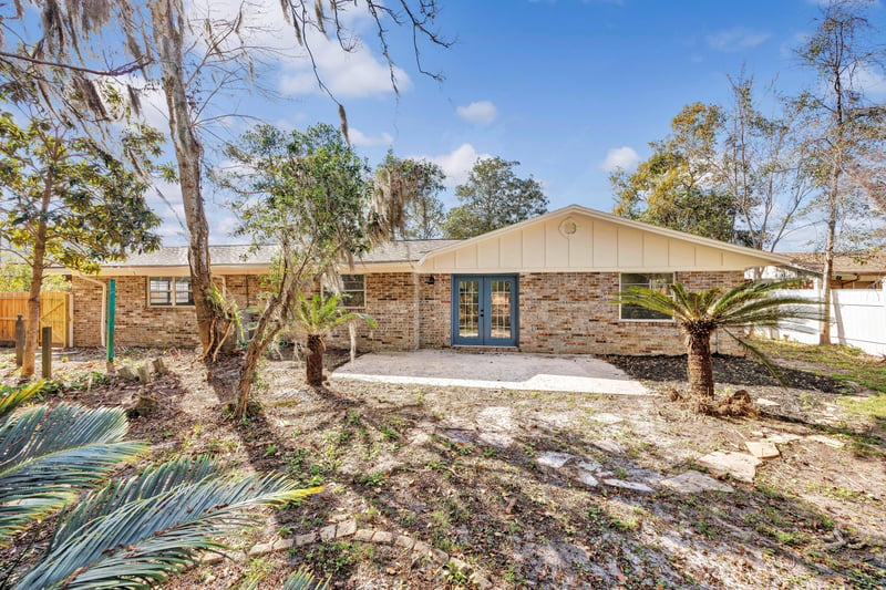 Photo 34 of 947 Grove Park Dr E, Orange Park, FL 32073, photographed by Megapixeler