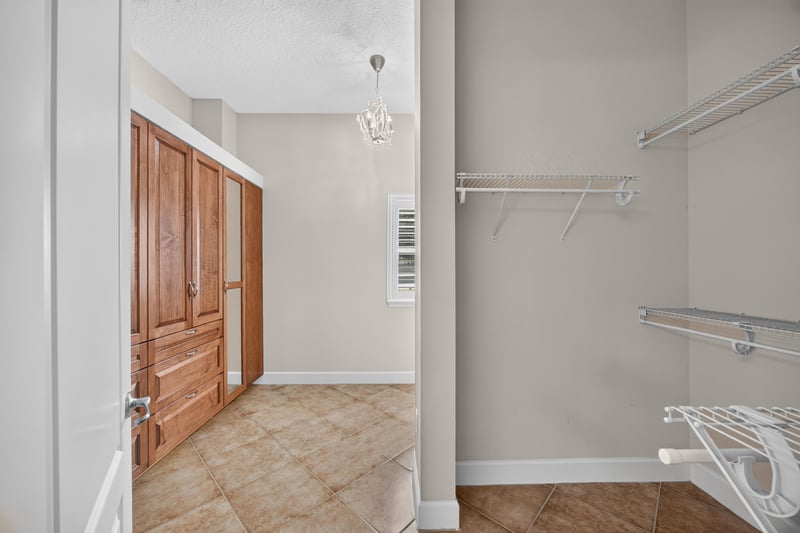 Walk-in closet with wire shelving at 276 Cross Ridge Dr, Ponte Vedra Beach, FL 32081
