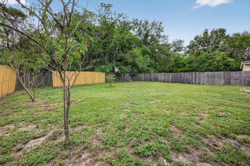 Photo 24 of 6952 Goldilocks Ln, Jacksonville, FL 32210, photographed by Megapixeler