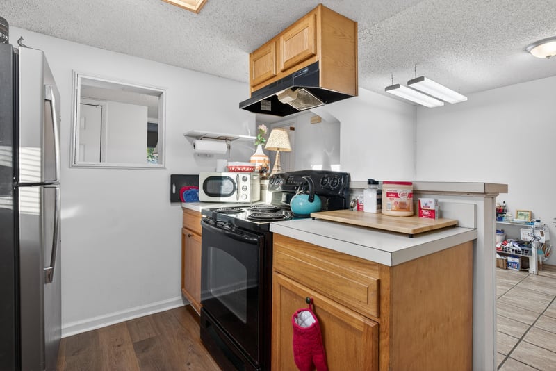 Photo 12 of 5610 Pinebay Cir S, Jacksonville, FL 32244, photographed by Megapixeler