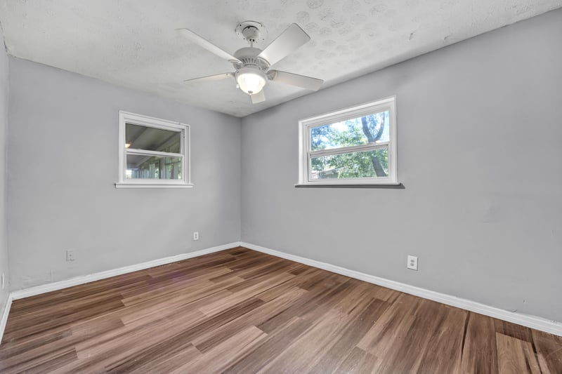 Photo 16 of 8916 Yeoman Dr, Jacksonville, FL 32208, photographed by Megapixeler
