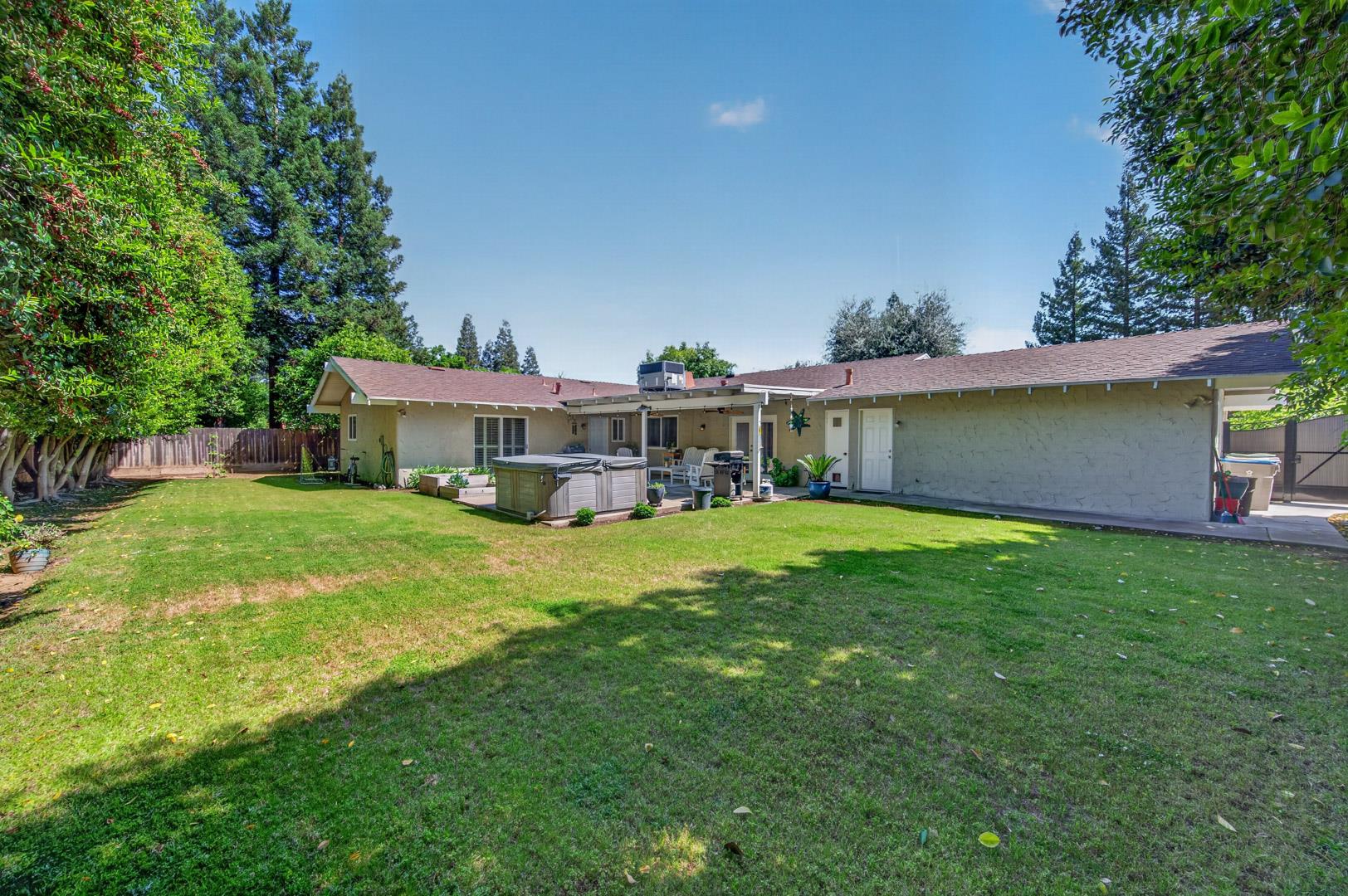 3132 W Alluvial Ave, photo 54