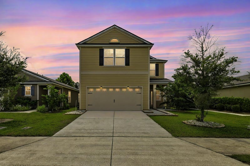 Photo 1 of 8166 Meadow Walk Ln, Jacksonville, FL 32256, photographed by Megapixeler