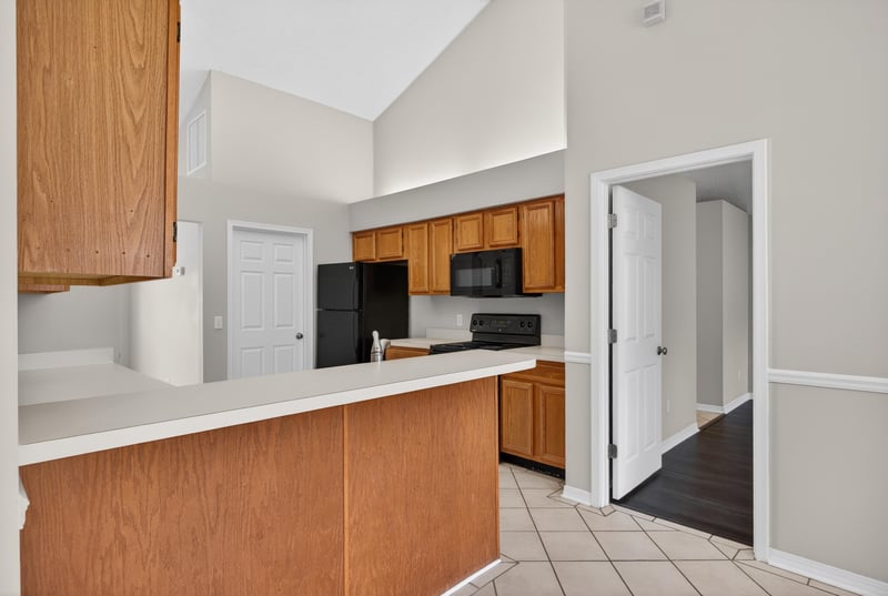 Photo 12 of 3550 Sheldrake Dr, Jacksonville, FL 32223, photographed by Megapixeler