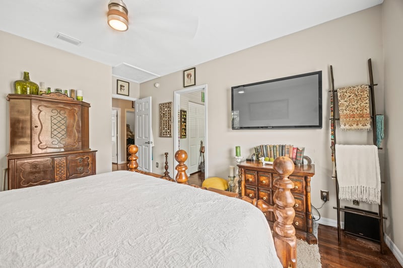 Photo 20 of 1005 Hamilton St, Jacksonville, FL 32205, photographed by Megapixeler