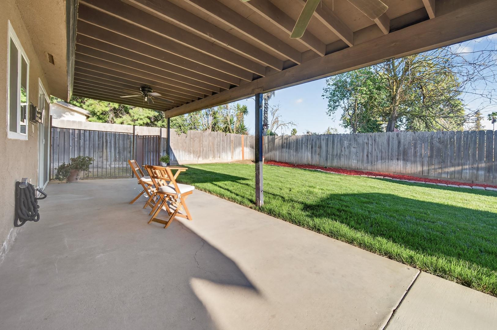 1235 W Dyer Ave, photo 50