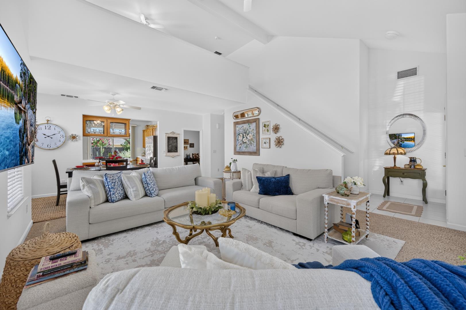 337 Village Dr, photo 31