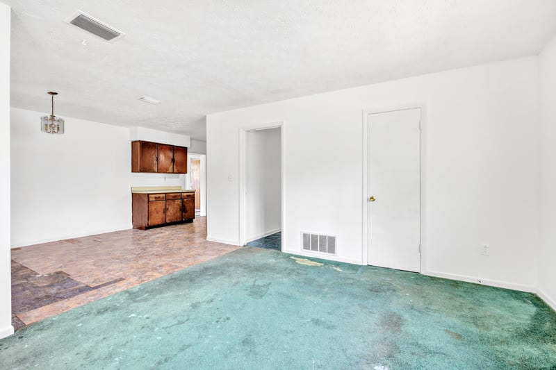 Photo 11 of 810 Moseley Ave, Palatka, FL 32177, photographed by Megapixeler