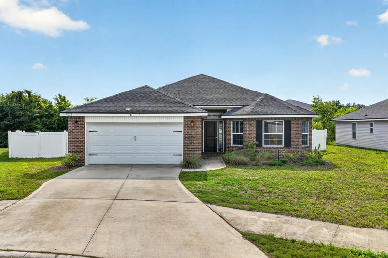 Photo 1 of 9852 Olivia St, Jacksonville, FL 32219, photographed by Megapixeler