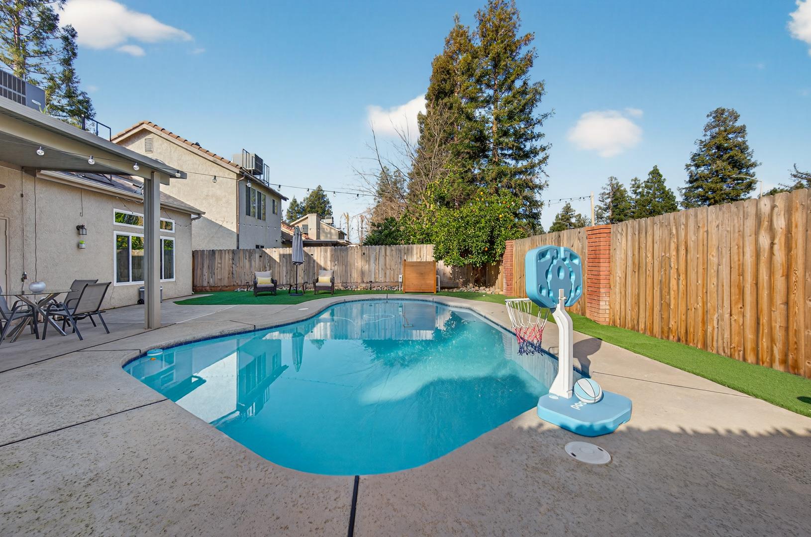 8416 N Sharon Ave, photo 48
