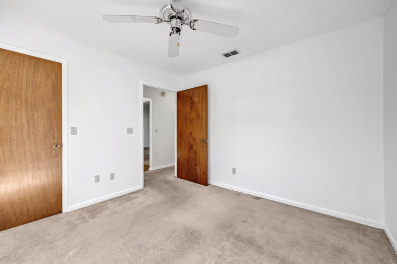 Photo 8 of 7931 118th St, Jacksonville, FL 32244, photographed by Megapixeler
