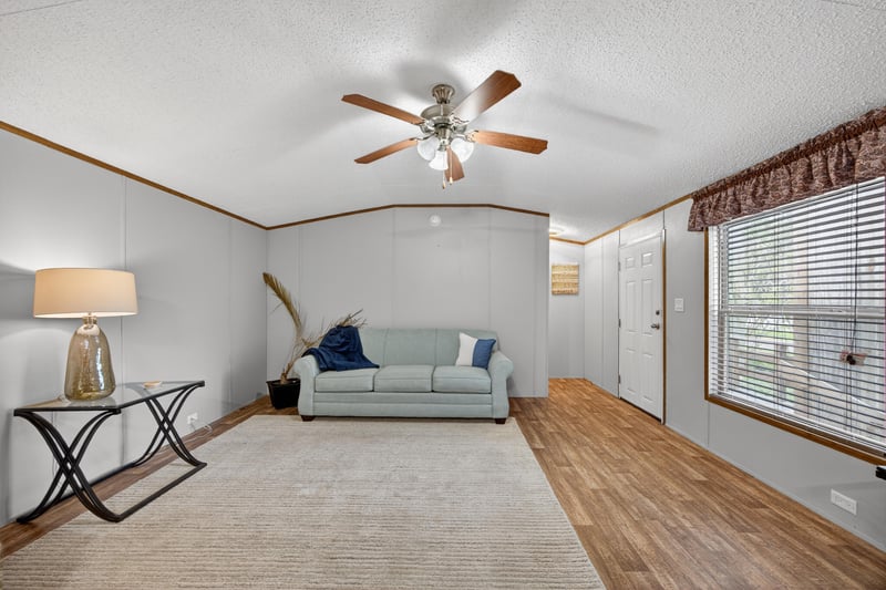 Photo 5 of 2959 Frances Ave, Jacksonville, FL 32218, photographed by Megapixeler
