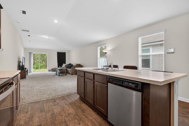 Photo 11 of 15679 Strawberry Roan Ct, Jacksonville, FL 32234, photographed by Megapixeler