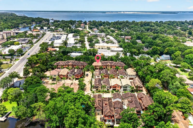 Photo 4 of 8850 La Terrazza Pl, Jacksonville, FL 32217, photographed by Megapixeler