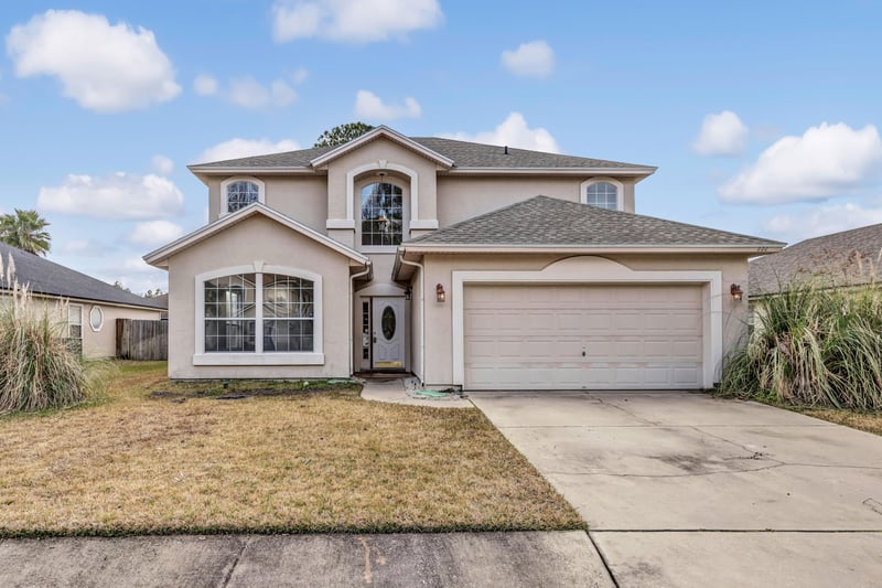 Front at 222 Dover Bluff Dr, Orange Park, FL 32073