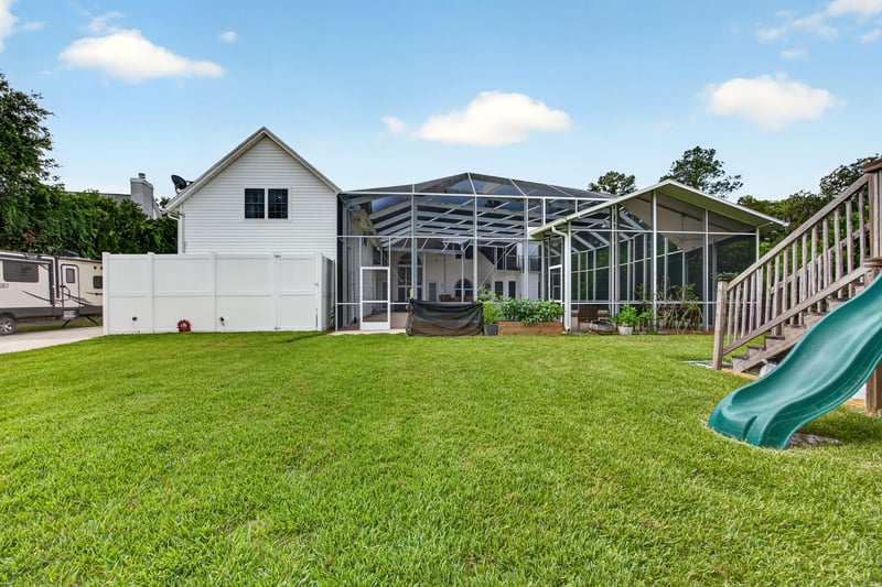 Photo 58 of 1806 Lakedge Dr, Middleburg, FL 32068, photographed by Megapixeler