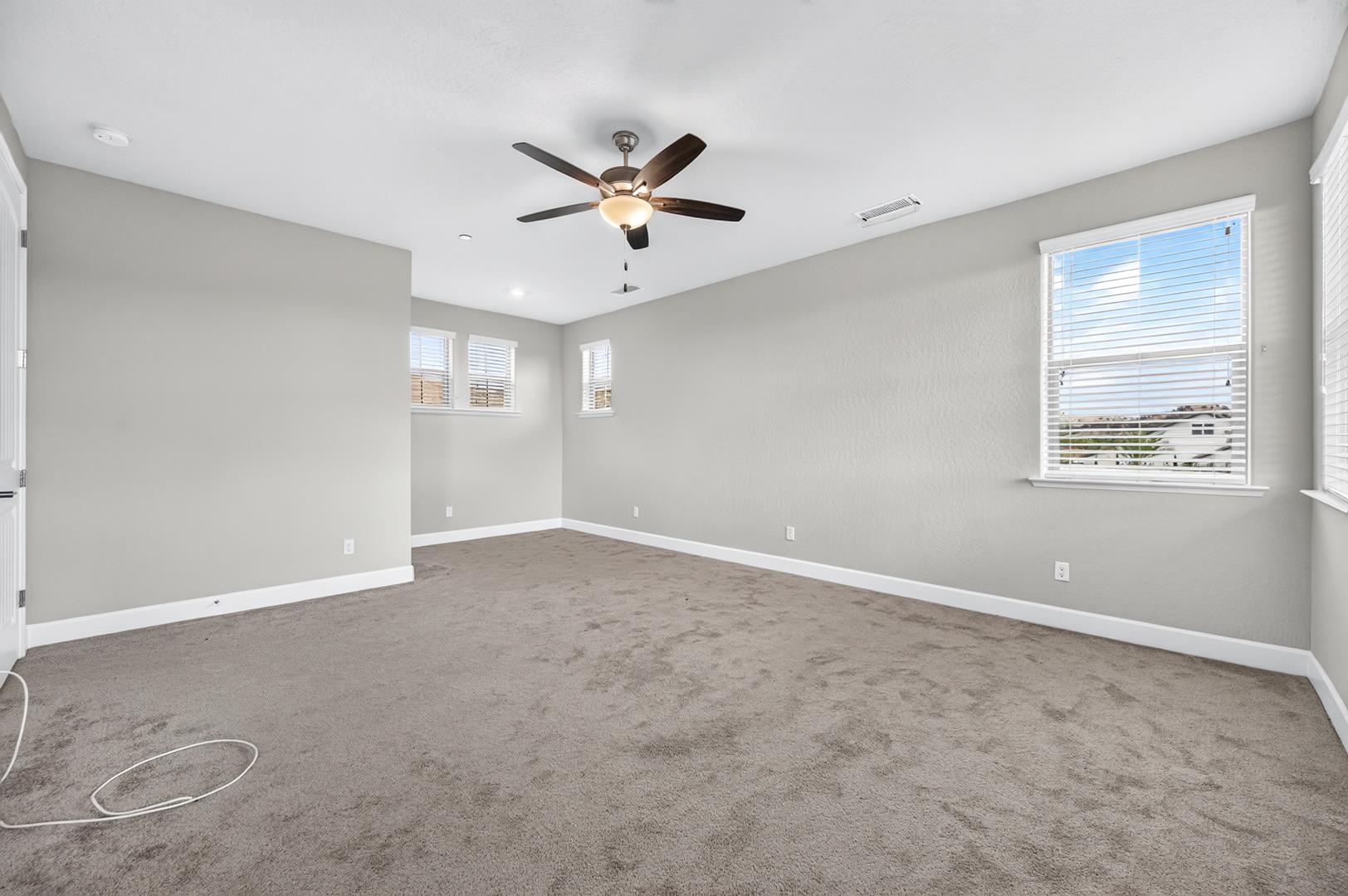 20175 Hazelwood Ln, photo 61