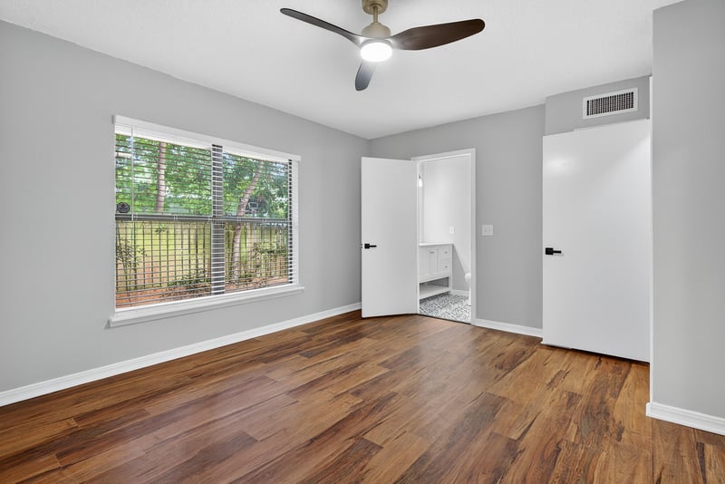Photo 33 of 545 Ash St, Orange Park, FL 32073, photographed by Megapixeler
