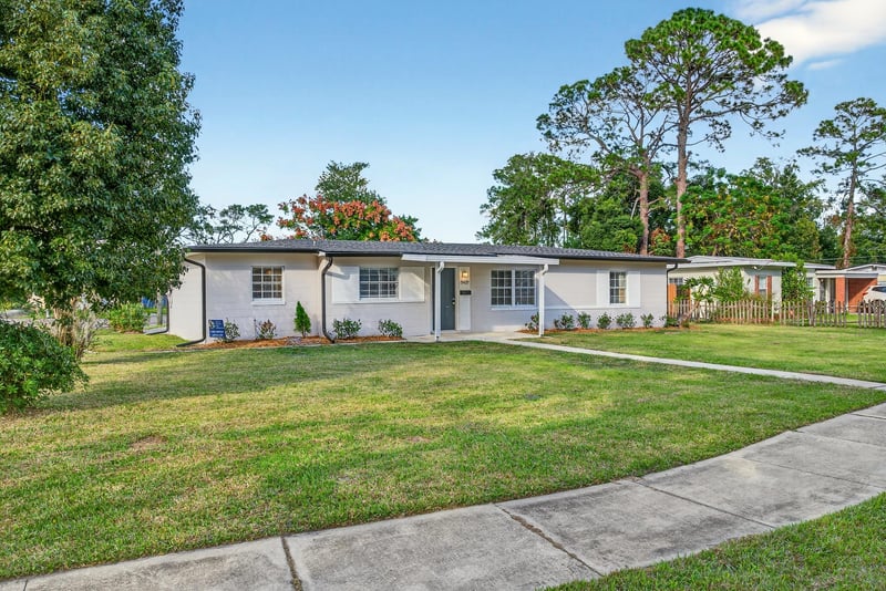 Photo 3 of 5437 Attleboro St, Jacksonville, FL 32205, photographed by Megapixeler