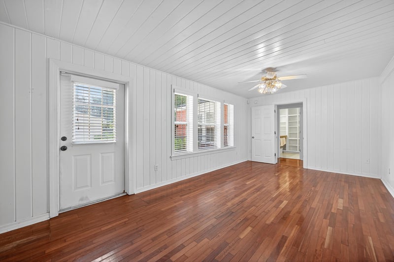 Family Room 1 at 2923 Princeton Ave, Jacksonville, FL 32210