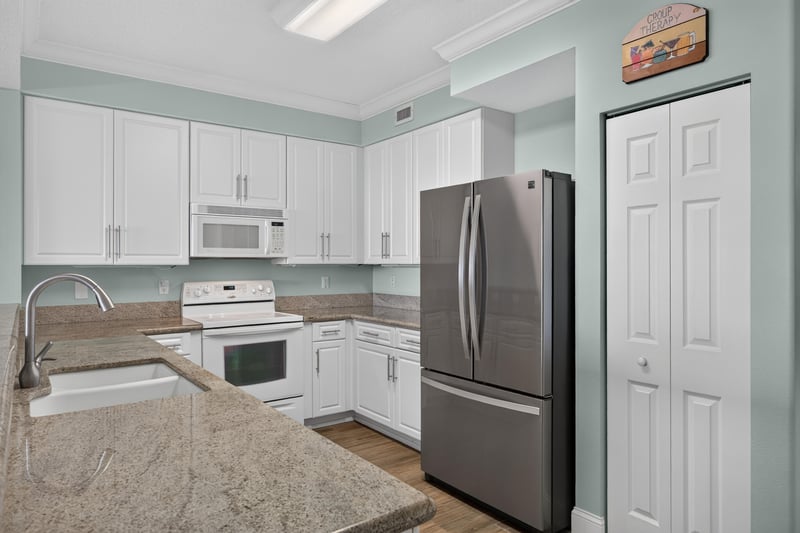 Photo 8 of 60 Surfview Dr #206, Palm Coast, FL 32137, photographed by Megapixeler