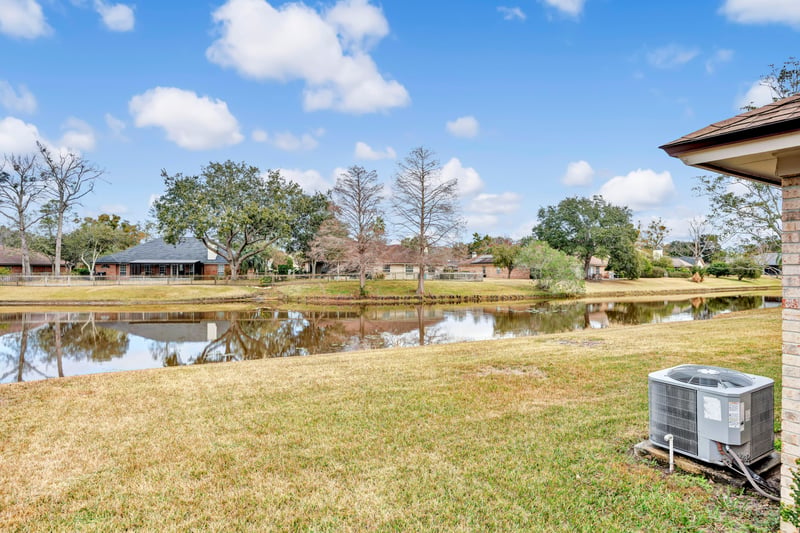 Photo 38 of 1806 Royal Fern Ln, Orange Park, FL 32003, photographed by Megapixeler