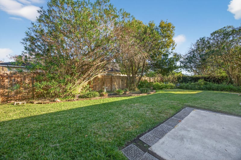 Photo 42 of 2309 Millford Ln W, Jacksonville, FL 32246, photographed by Megapixeler