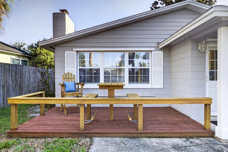 Photo 8 of 509 Lora St, Neptune Beach, FL 32266, photographed by Megapixeler