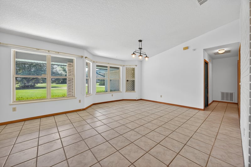 Photo 8 of 4041 Saddlehorn Trail, Middleburg, FL 32068, photographed by Megapixeler