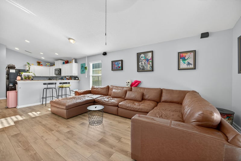 Photo 8 of 3286 Hidden Meadows Ct, Green Cove Springs, FL 32043, photographed by Megapixeler