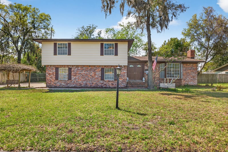Photo 1 of 2750 Cedarcrest Dr, Orange Park, FL 32073, photographed by Megapixeler